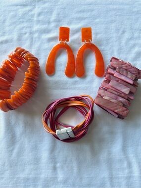 4-Pc Y2K Sunset Stack Jewelry Bundle • Pink & Orange Shell Set